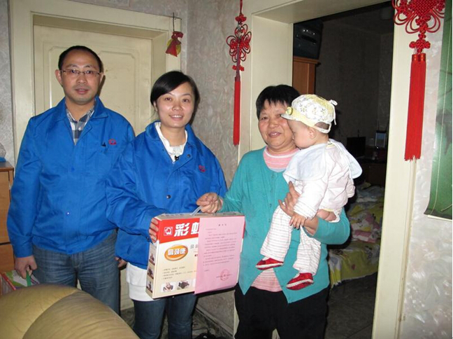 万搏（中国）万搏集团重阳节慰问驻外职工家人
