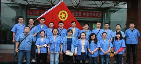 迎“五四”青年节 万搏（中国）万搏青年到敬老院做义工