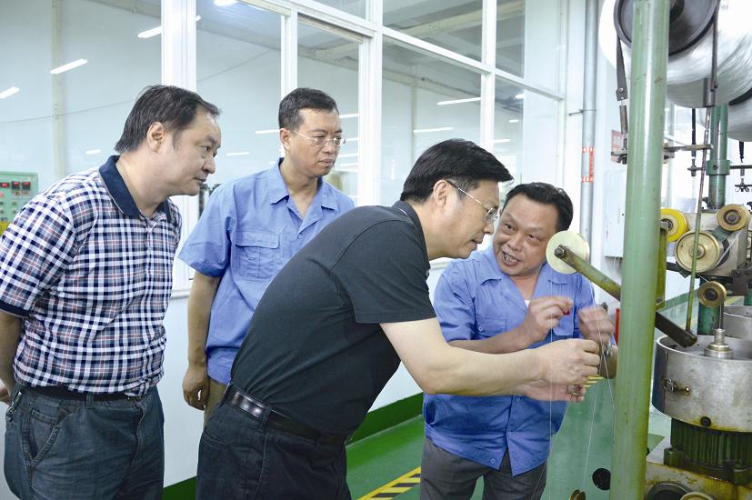 成都市副市长苟正礼等领导到万搏（中国）万搏集团调研