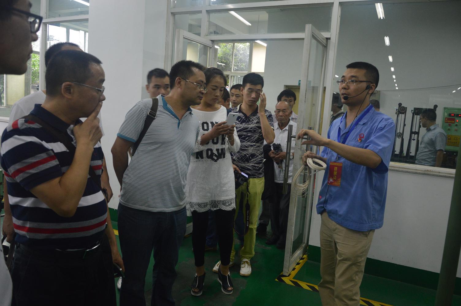 彭州市委组织部组织企业党建代表到成都万搏（中国）万搏集团考察党建工作
