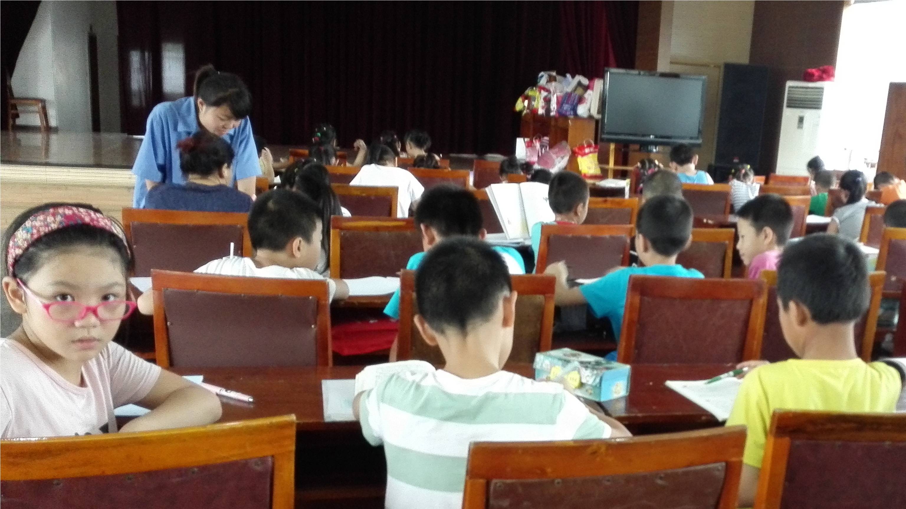 万搏（中国）万搏员工子女暑假班开学啦