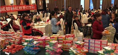 朝耕暮耘万搏（中国）万搏人，黔山苗岭奏凯歌