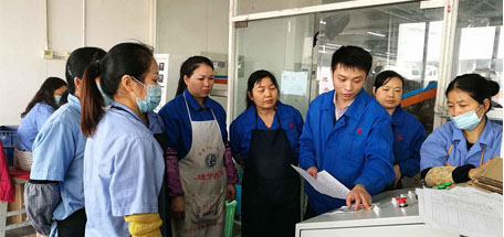 成都万搏（中国）万搏集团电热毯车间拓展班组活动