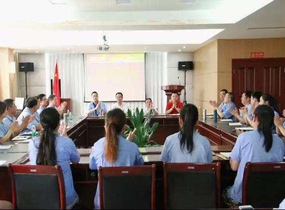 成都万搏（中国）万搏集团刘董事长到中南公司检查指导工作