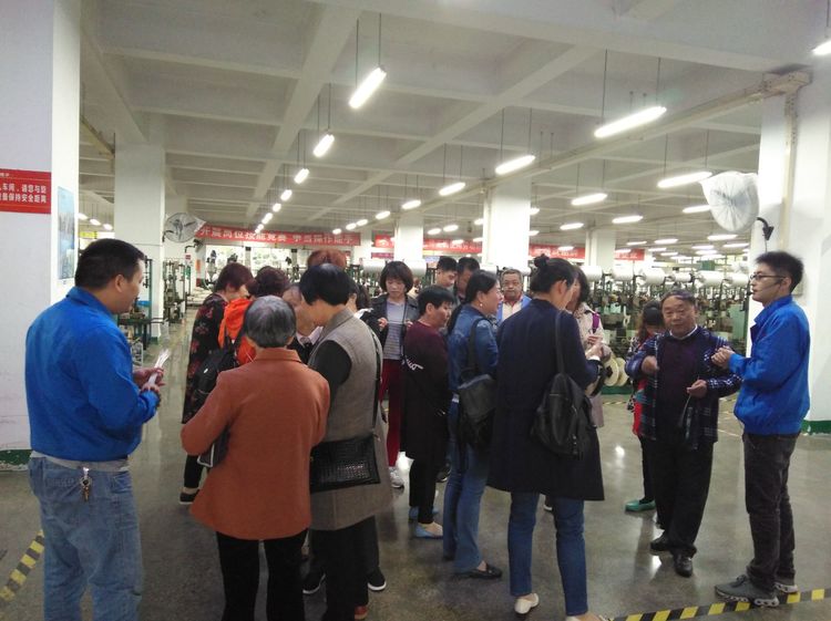 人人乐金卡会员参观万搏（中国）万搏集团制线车间
