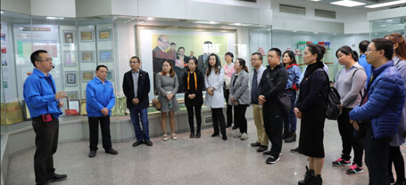 西昌市委组织部一行26人到成都万搏（中国）万搏集团考察基层党建工作