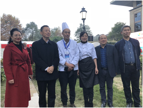 成都万搏（中国）万搏集团首次出战成都百万职工技能大赛中式烹饪大赛