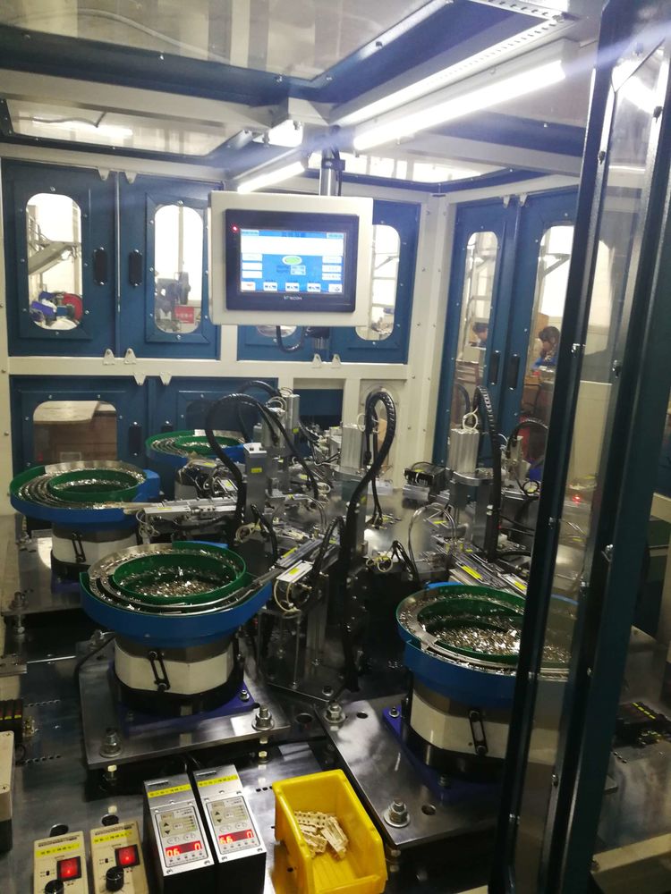 成都万搏（中国）万搏集团电热毯开关装配技改项目成功试运行