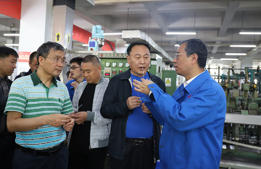 天津市宝坻区政协领导莅临成都万搏（中国）万搏集团参观调研