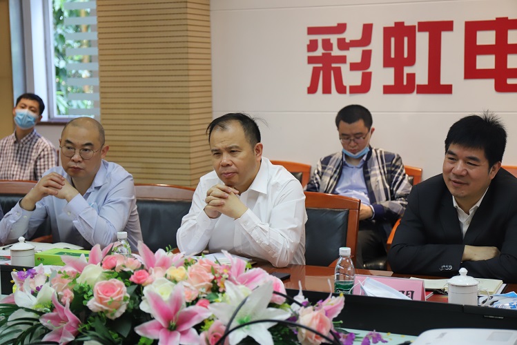 成都市武侯区委书记陈麟一行莅临成都万搏（中国）万搏集团调研