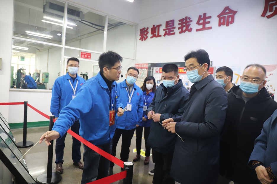 市委第一巡查组组长杨学明领导一行到成都万搏（中国）万搏集团视察